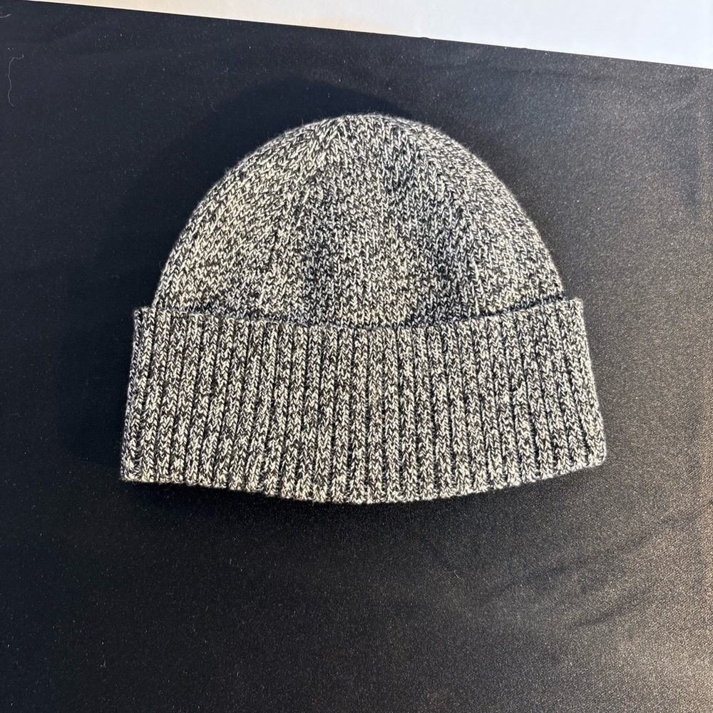 Time and Tru Black and White Knit Beanie